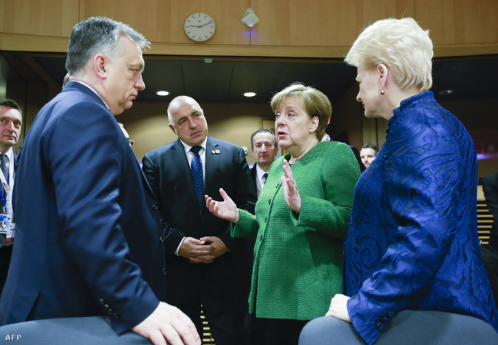 Népszava: Merkel lädt Orbán ein? post's picture