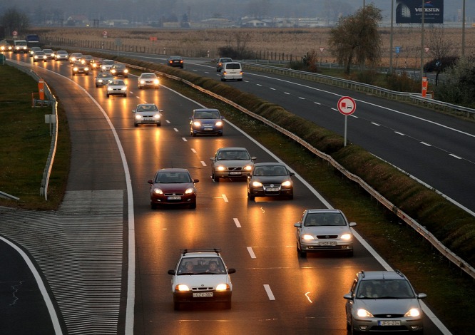 Mehr als 50 Prozent der Autobahnen sind sanierungsbedürftig post's picture