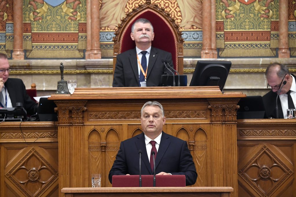 Orbán: Migration ist keine parteiische, sondern eine nationale Sache – erster Herbsttag im Parlament post's picture