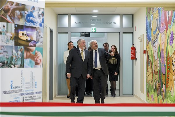 Minister Kásler: Das neue ungarische pädiatrische Gesundheitssystem ist ein gutes Vorbild für Europa   post's picture
