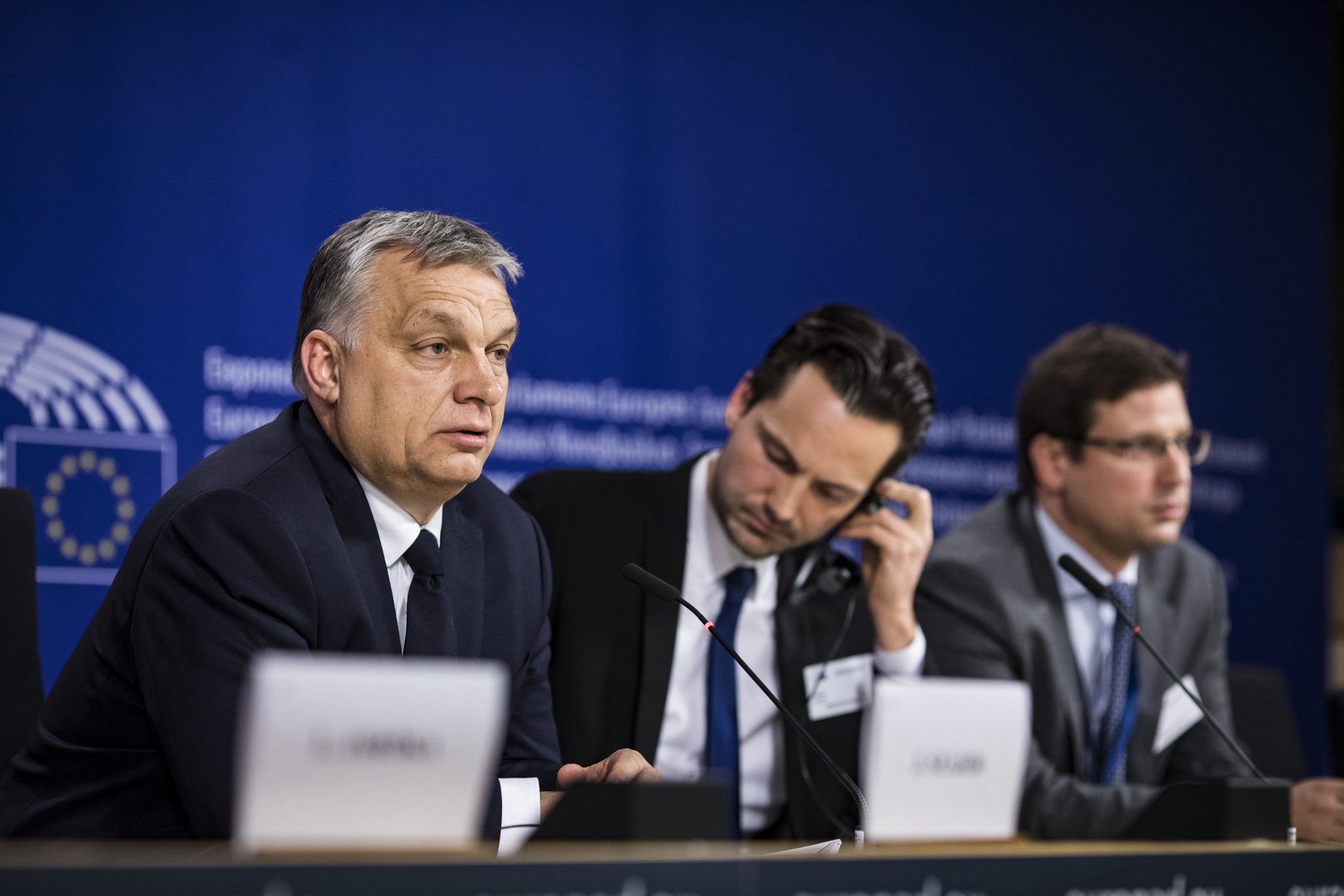 Fidesz suspendiert EVP-Mitgliedschaft - Weisenrat wird über Rücknahme entscheiden