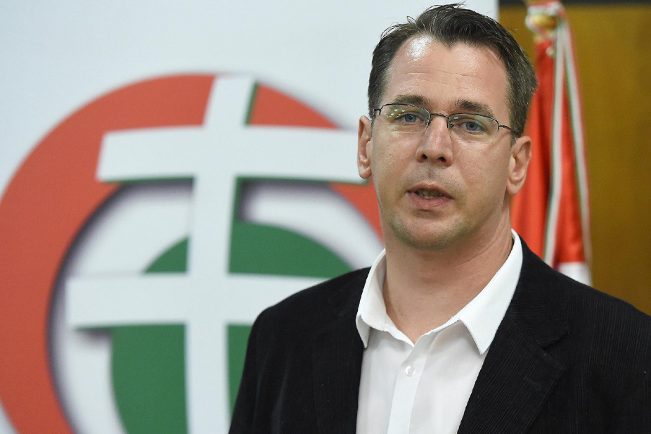 Bürgermeister von Eger verlässt Jobbik post's picture