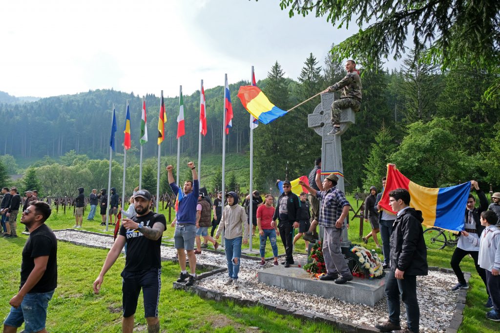 Präsident Áder: „Der Fall im ungarischen Soldatenfriedhof ist blasphemistisch, rechtswidrig und unmoralisch“ post's picture