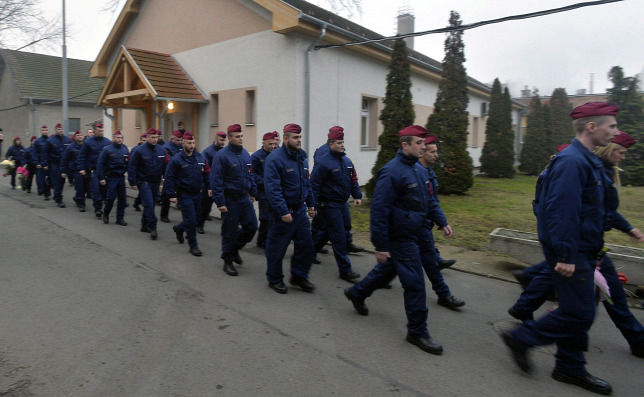 Ungarn schickt Polizeieinheiten nach Nordmazedonien und Serbien post's picture