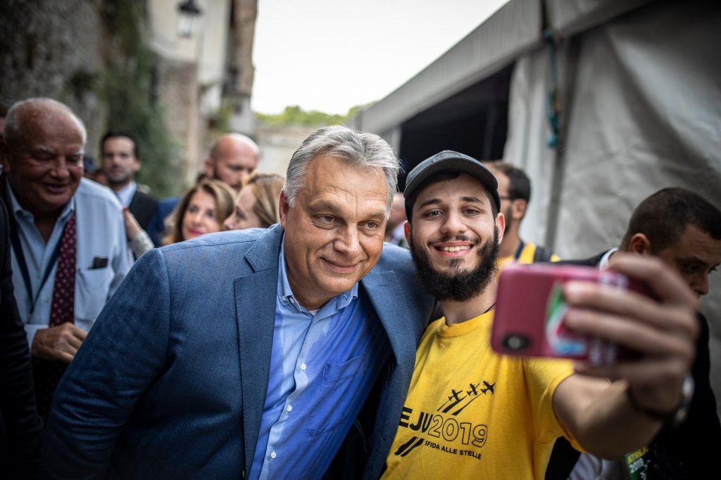 Orbán bei Fratelli d’Italia: „Ich habe mich wie zu Hause gefühlt“ post's picture