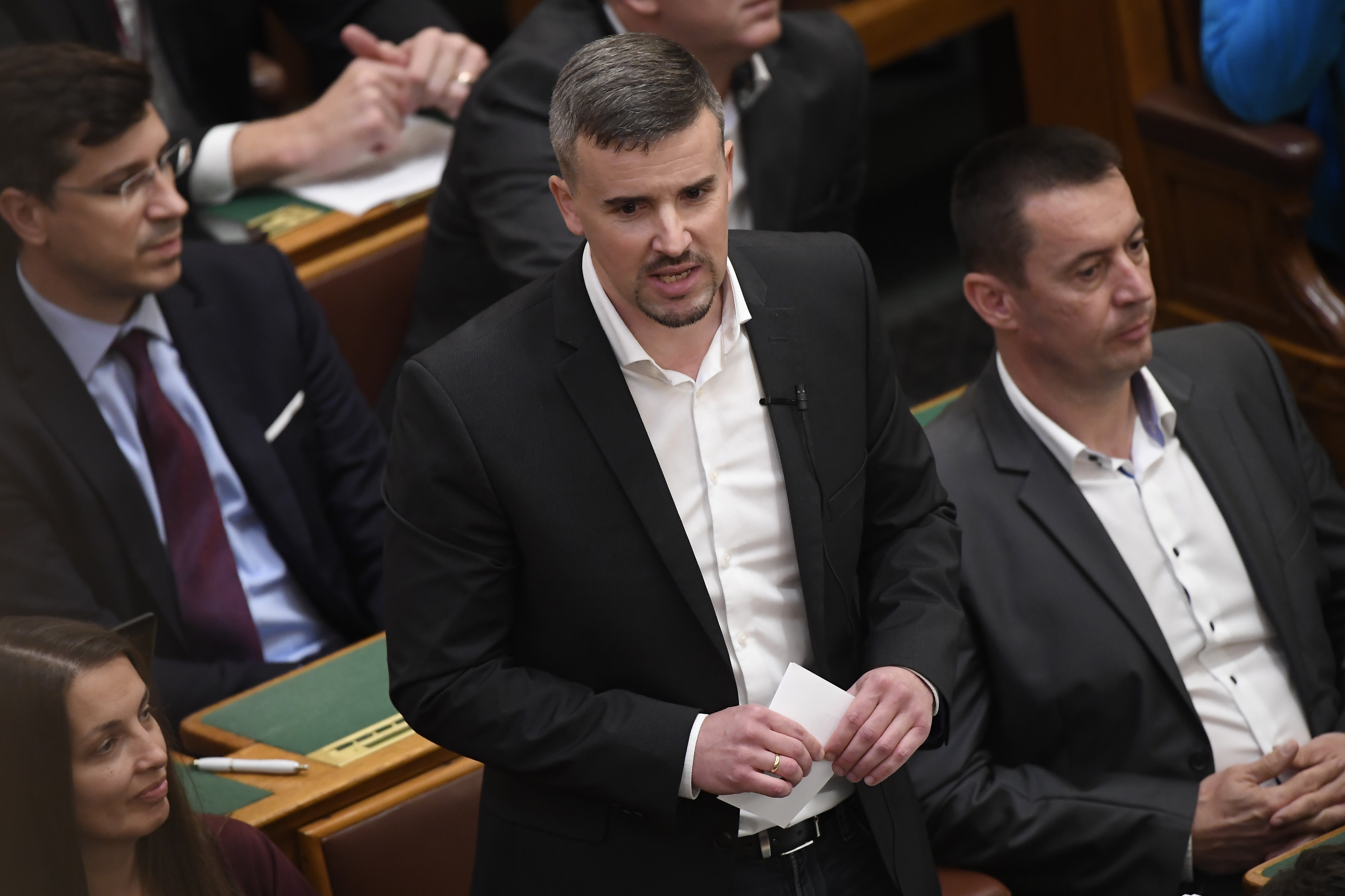 Fidesz-Abgeordnete verließen Sitzungssaal wegen Oppositionspolitiker