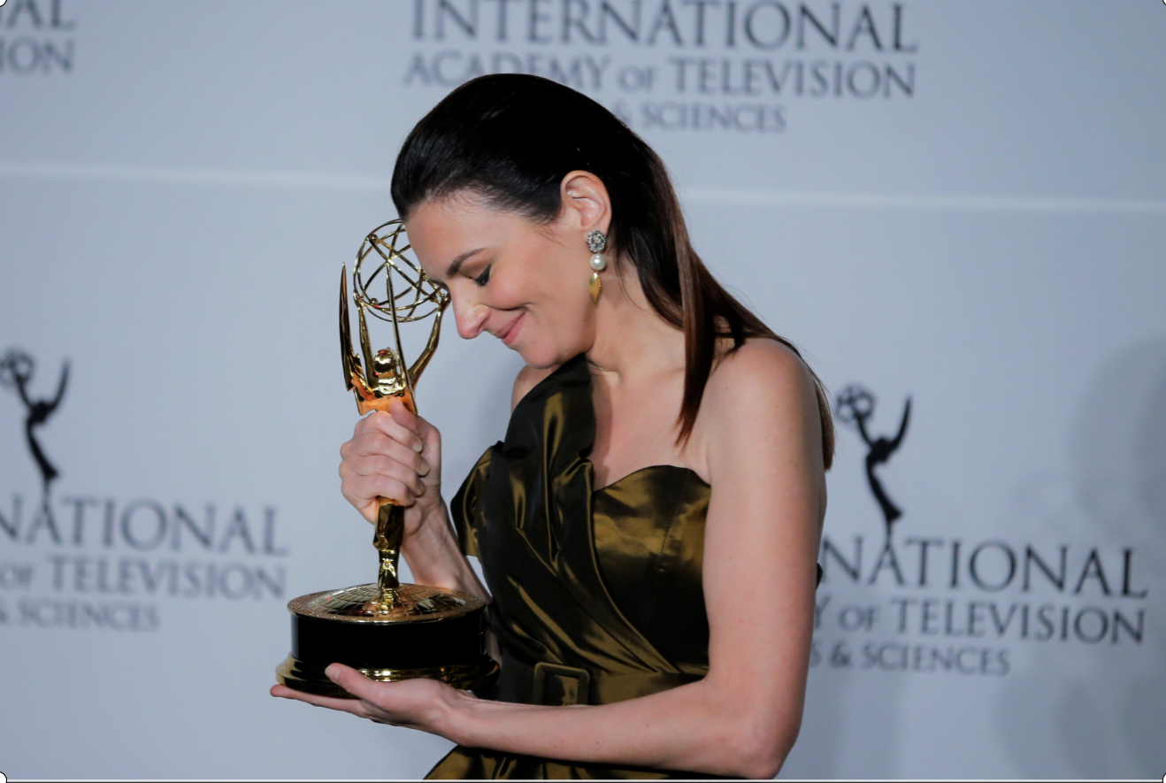 Emmy Preis geht an ungarische Schauspielerin Marina Gera
