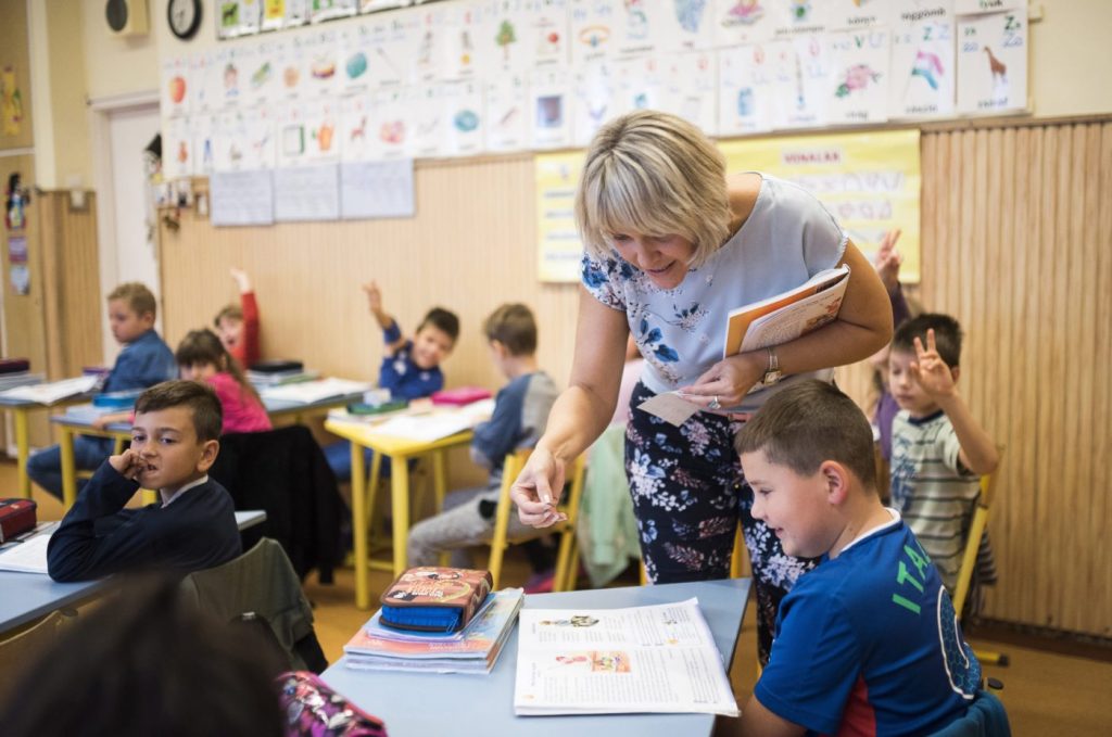 Presseschau von budapost: Wochenpresse zum neuen nationalen Lehrplan post's picture
