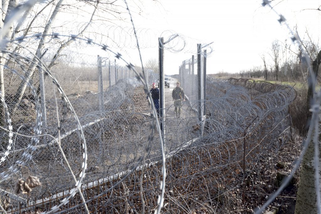 Versuchter Grenzdurchbruch bei Röszke: Haftstrafen für Migranten post's picture