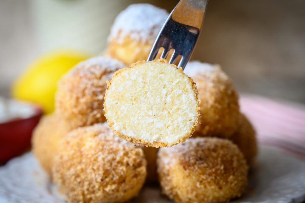 Ein geheimer ungarischer Klassiker: Ungarische Quarkknödel - mit Rezept ...