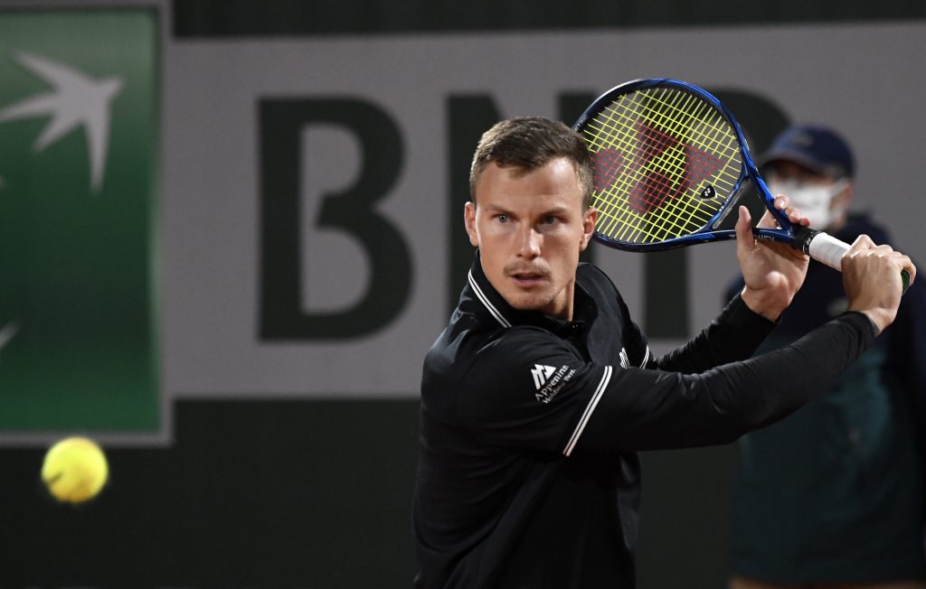 Roland Garros – Fantastischer Sieg: Fucsovics besiegt Weltnummer 5 Danyiil Medvedev in vier Sätzen post's picture