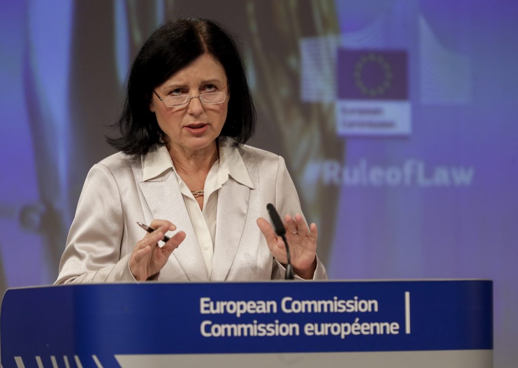 Staatssekretär: Kommissare Jourova und Reynders „untergraben“ das Ansehen der EU-Kommission post's picture
