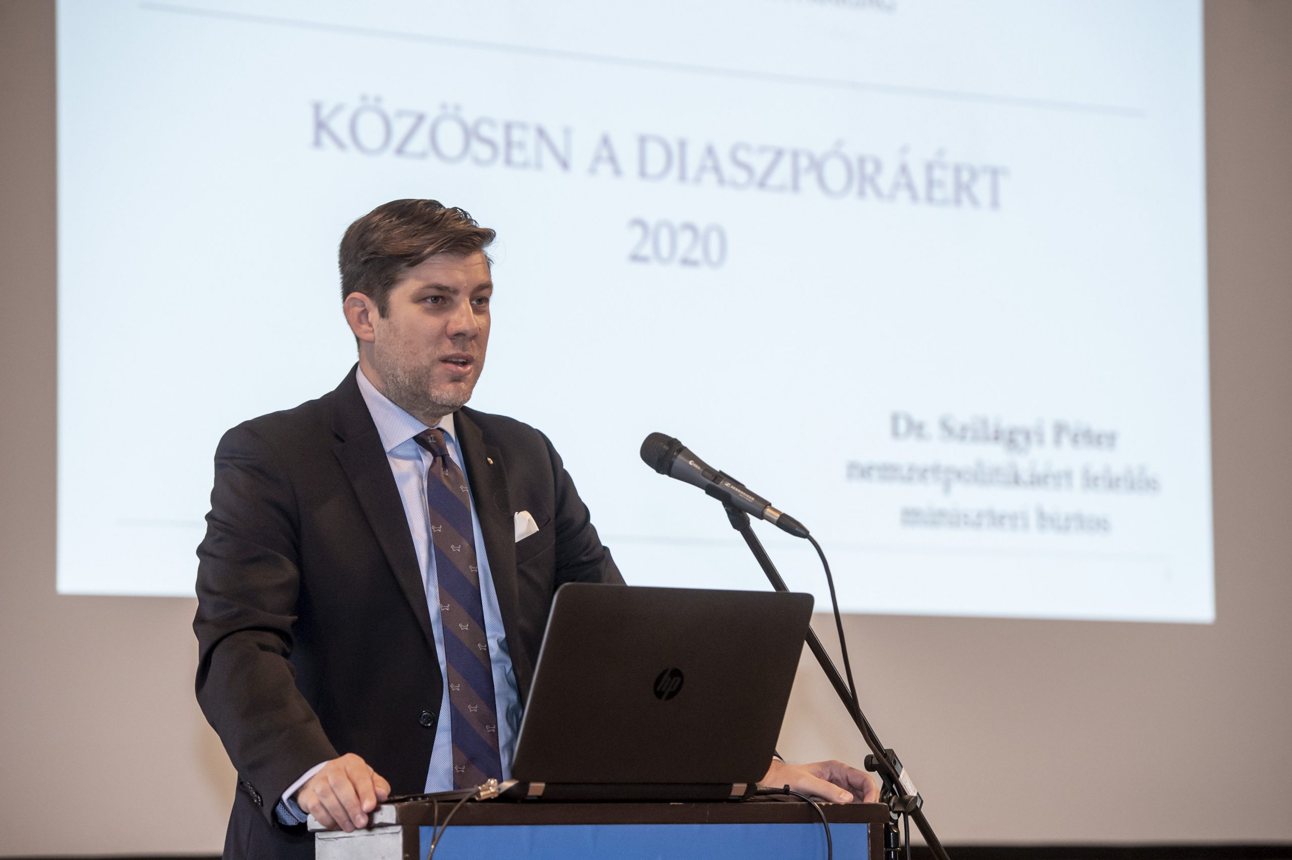 Staatssekretariat für nationale Politik pflegt den Kontakt zu Diaspora-Ungarn