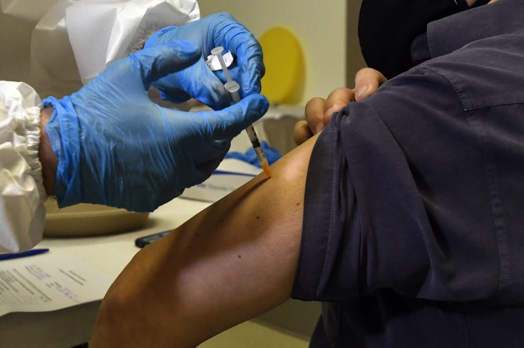 Budapost: Ungarische Behörden prüfen chinesischen COVID-19-Impfstoff post's picture