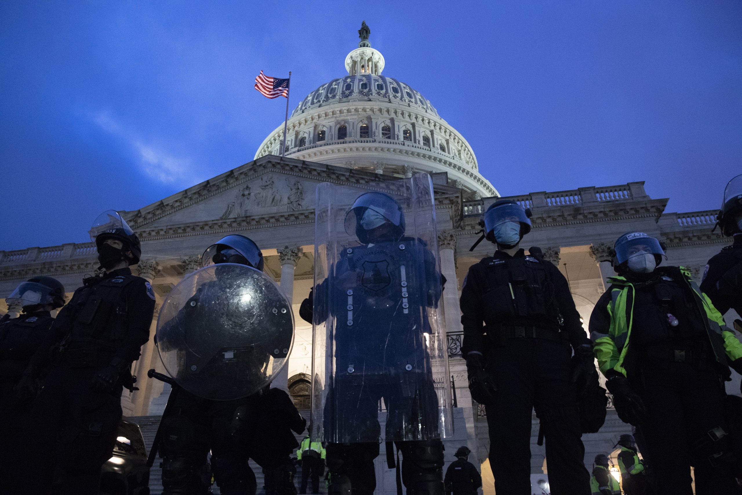 Budapost: Wie die Leitmedien die Unruhen auf dem Capitol Hill sehen