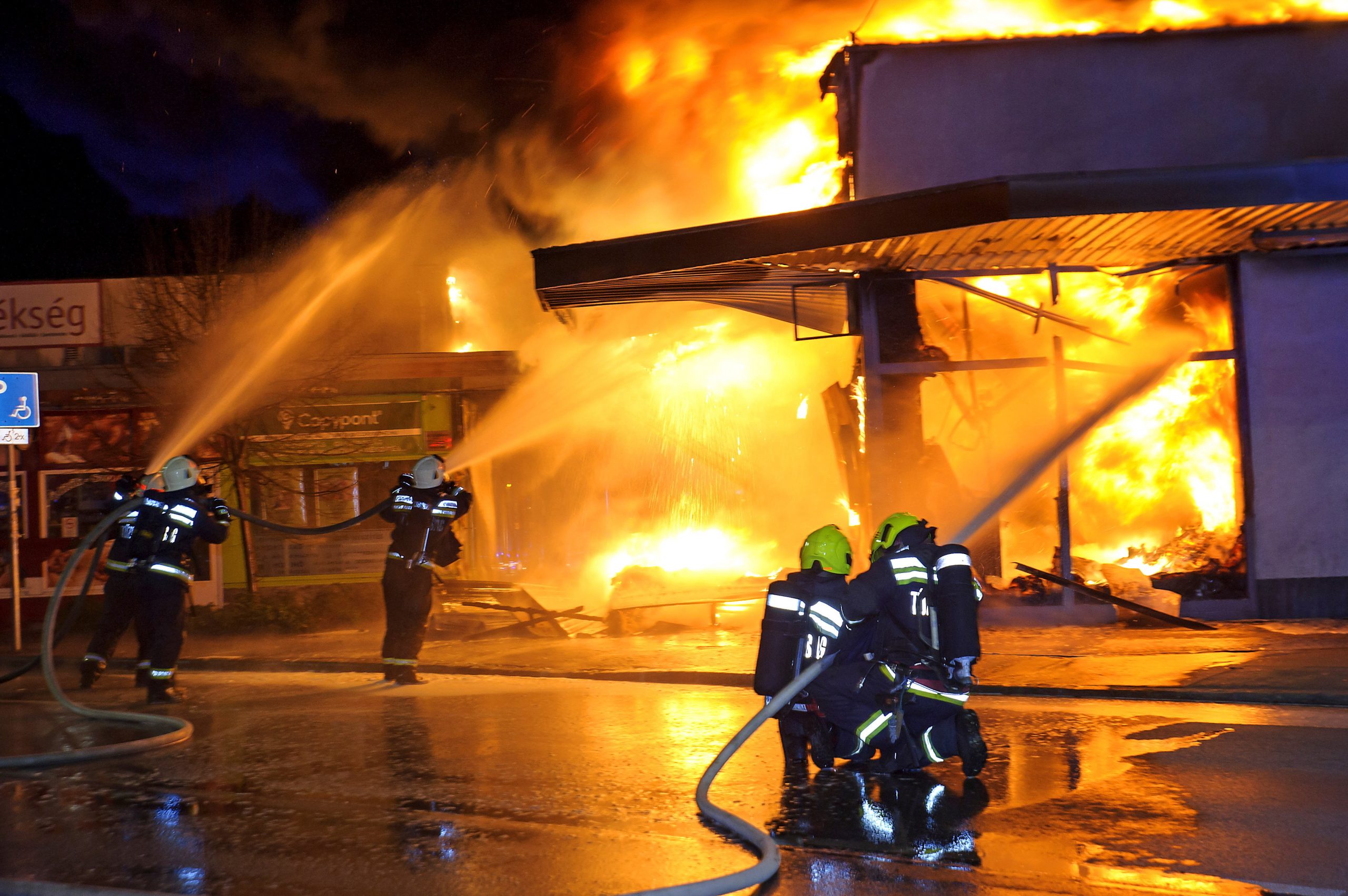 SPAR in Szentendre niedergebrannt