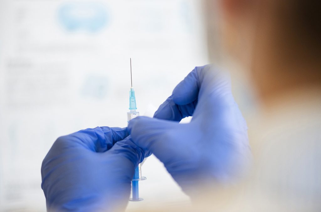 Corona-Impfung: Ausländer können sich ab Dienstag registrieren post's picture