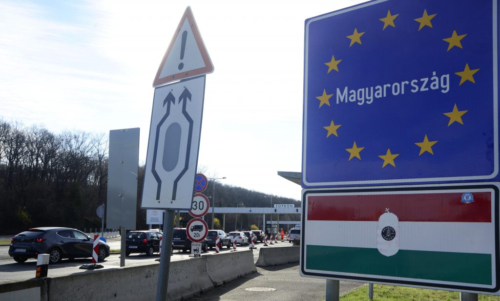 Ungarn schließt bilaterale Vereinbarungen über eine mögliche Einreise von Ausländern post's picture