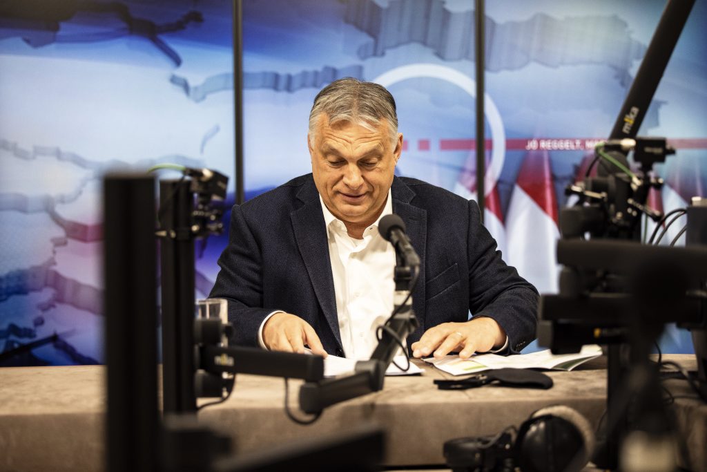 Orbán: „Masken, Auf Wiedersehen!“ post's picture