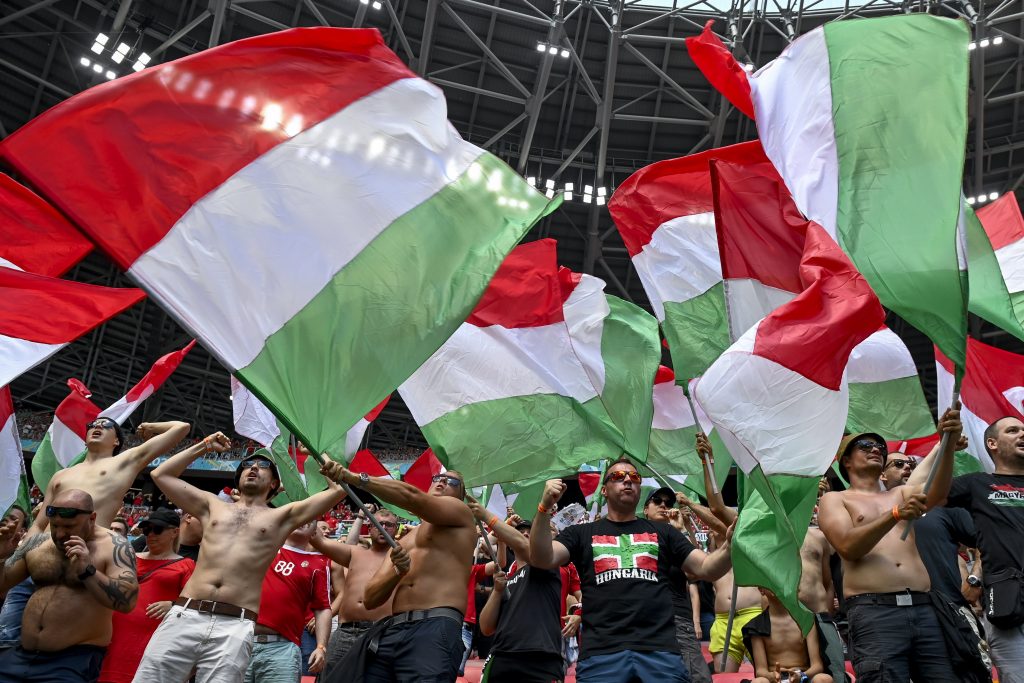 UEFA reduziert Strafe gegen ungarische Fans post's picture