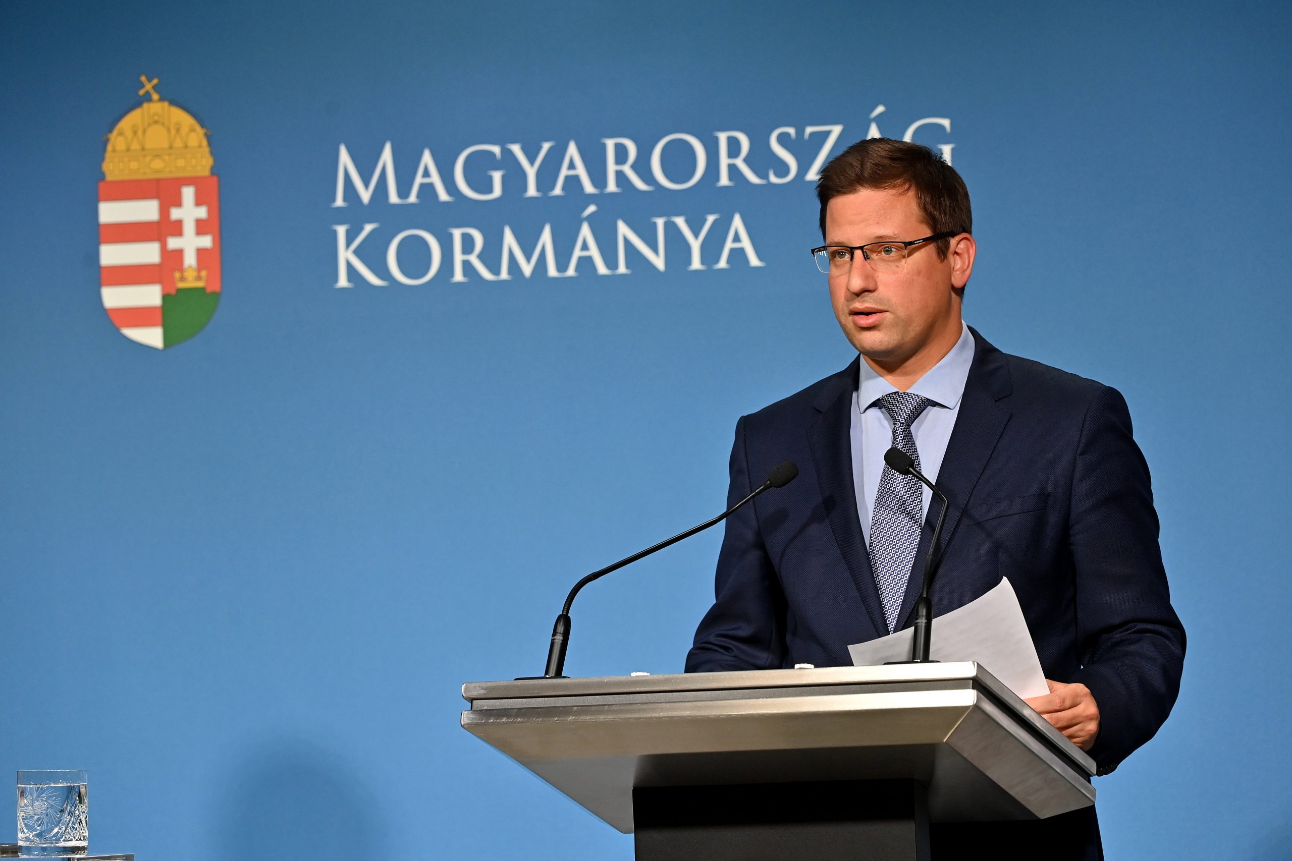 Kanzleramtsminister Gulyás positiv auf COVID getestet