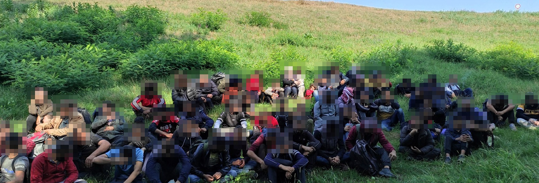 Migranten versuchten in Mórahalom gewaltsam ins Land zu gelangen