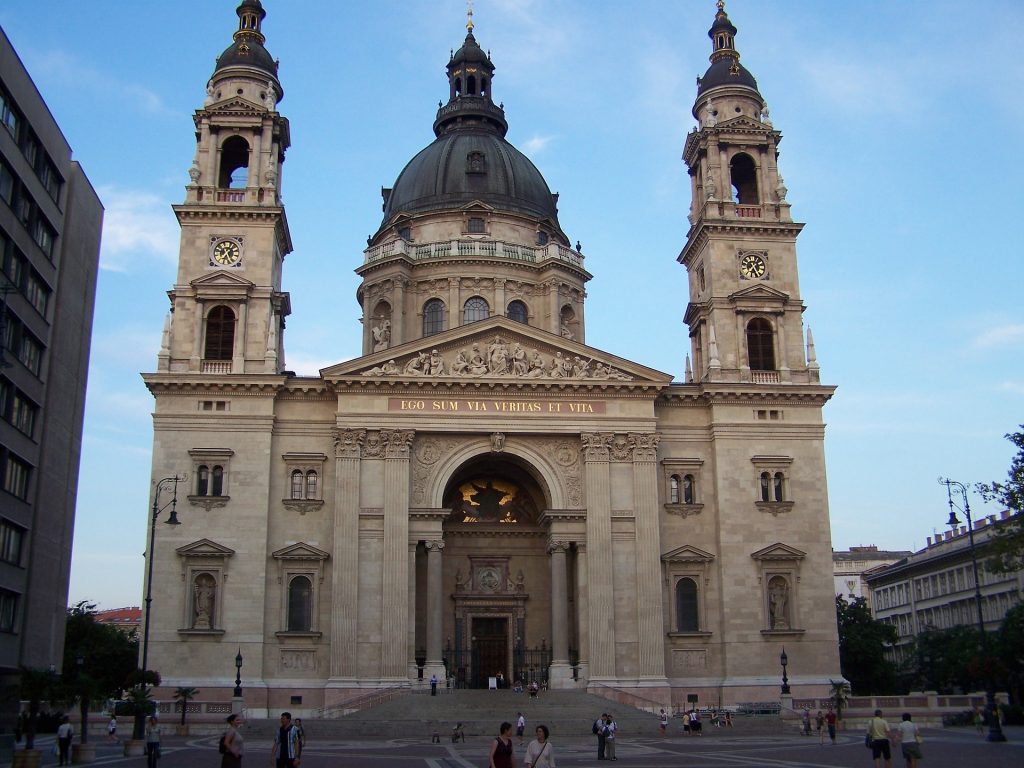 „Das Erbe Sankt Stephans“ – christliche Kunstausstellung in Budapest post's picture