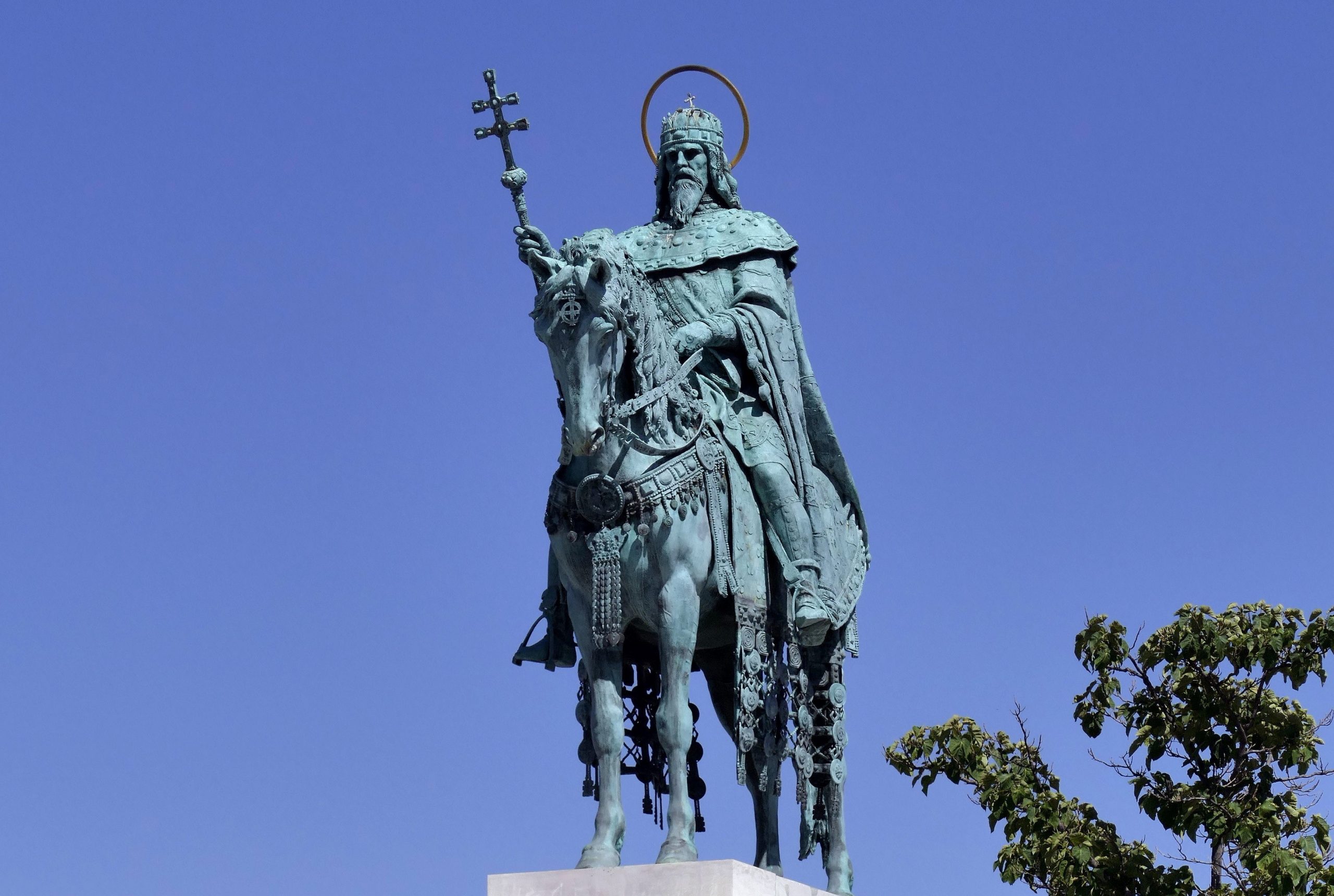 Ungewöhnliche Fakten und Legenden über König Stephan, dem wir das christliche Ungarn verdanken