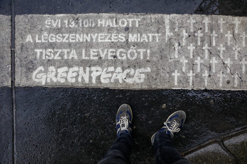 Greenpeace gedenkt der ungarischen Opfer von Luftverschmutzung post's picture