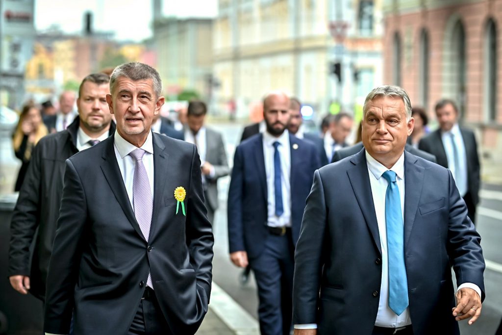 Tschechischer Politikberater: Babiš kann von gemeinsamer Kampagne mit Orbán profitieren post's picture