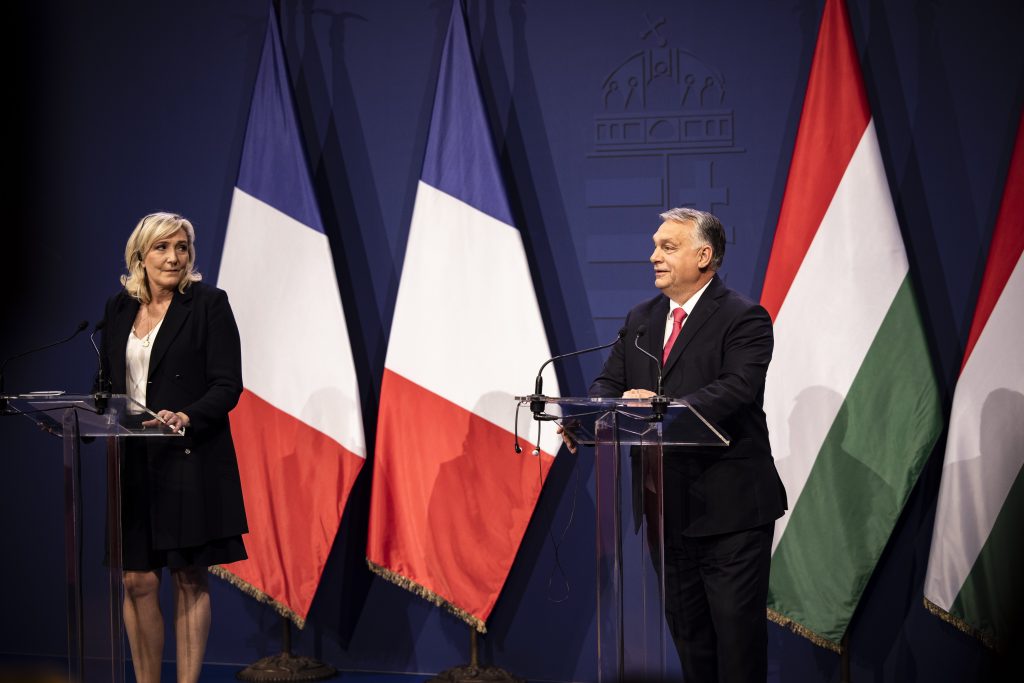 Le Pen will neue „starke Fraktion“ mit Orbán im EP post's picture