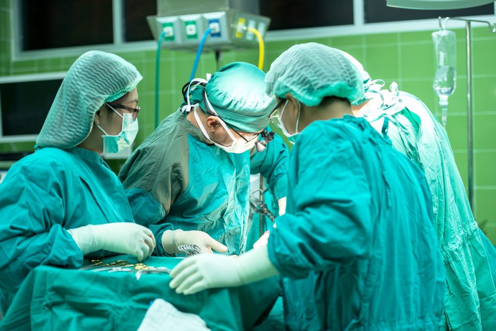 Corona-Komplikation führt zu Herztransplantation bei 12-jährigem ungarischen Mädchen post's picture