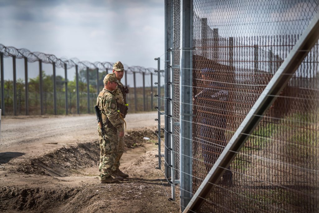 Laut EU Kommission soll Ungarn wegen Nichteinhaltung der Asylvorschriften bestraft werden post's picture