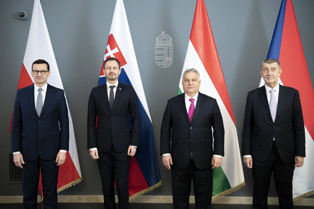 Visegrád-Staaten drücken ihre Solidarität mit Polen in der Migrationskrise aus post's picture