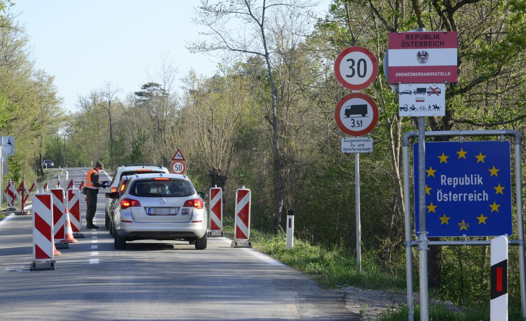Minister fordert Erleichterung des österreichisch-ungarischen Grenzübertritts post's picture