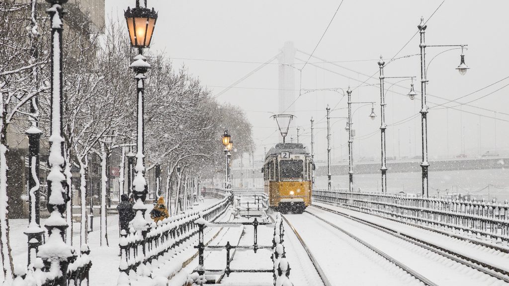 Budapest unter den 10 besten europäischen Winterreisezielen in The Guardian post's picture