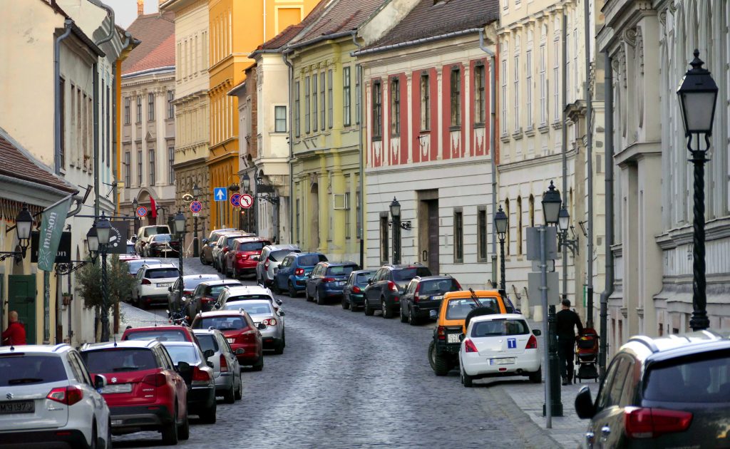 Parken in Budapest wird für fast zwei Wochen kostenlos post's picture
