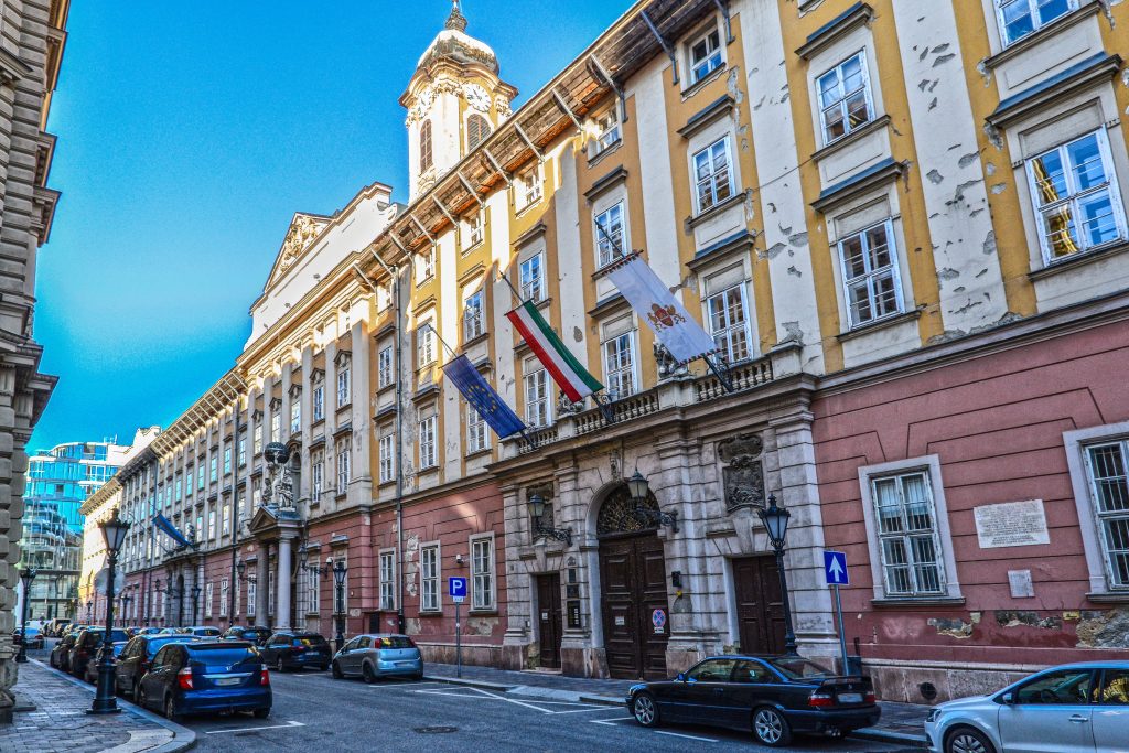 Durchsuchungen im Rathaus, Budapester Bürgermeister spricht von „russischen Methoden“ post's picture