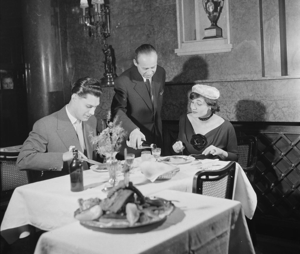 Gundel-Zeitreise: Stimmungen, Gefühle und Eindrücke des Restaurants ab den 50-ern post's picture