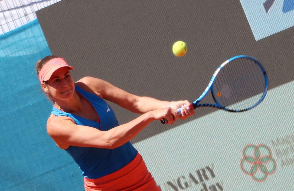 WTA Melbourne: Nach  einem sensationellen Sieg ist Anna Bondár im Achtelfinale post's picture