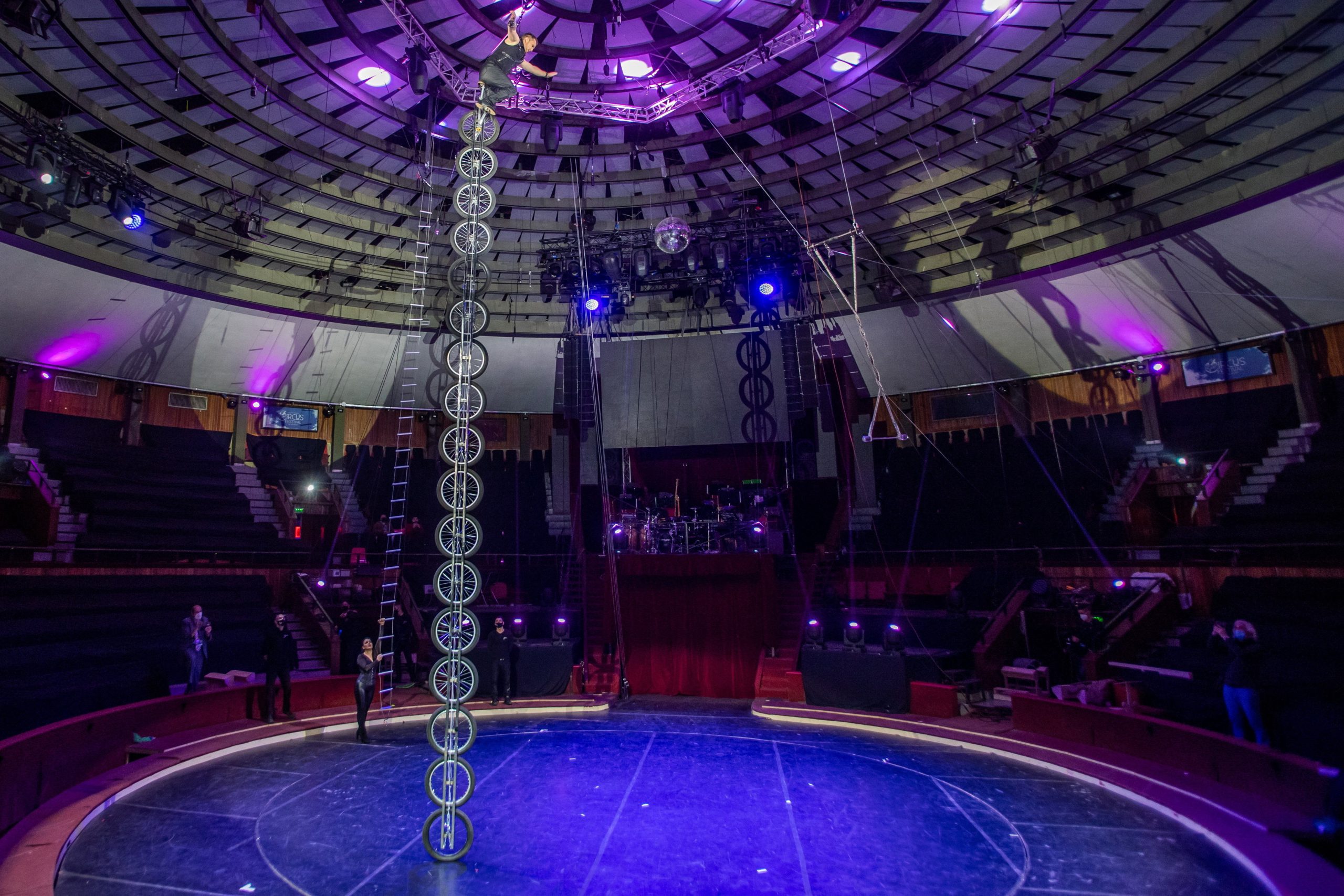 Guinness-Rekord im Budapester Zirkus gebrochen