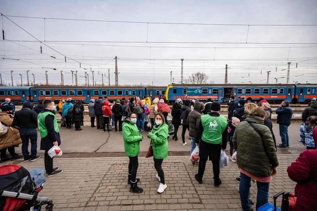 Erste große Flüchtlingswelle trifft in Budapest ein post's picture