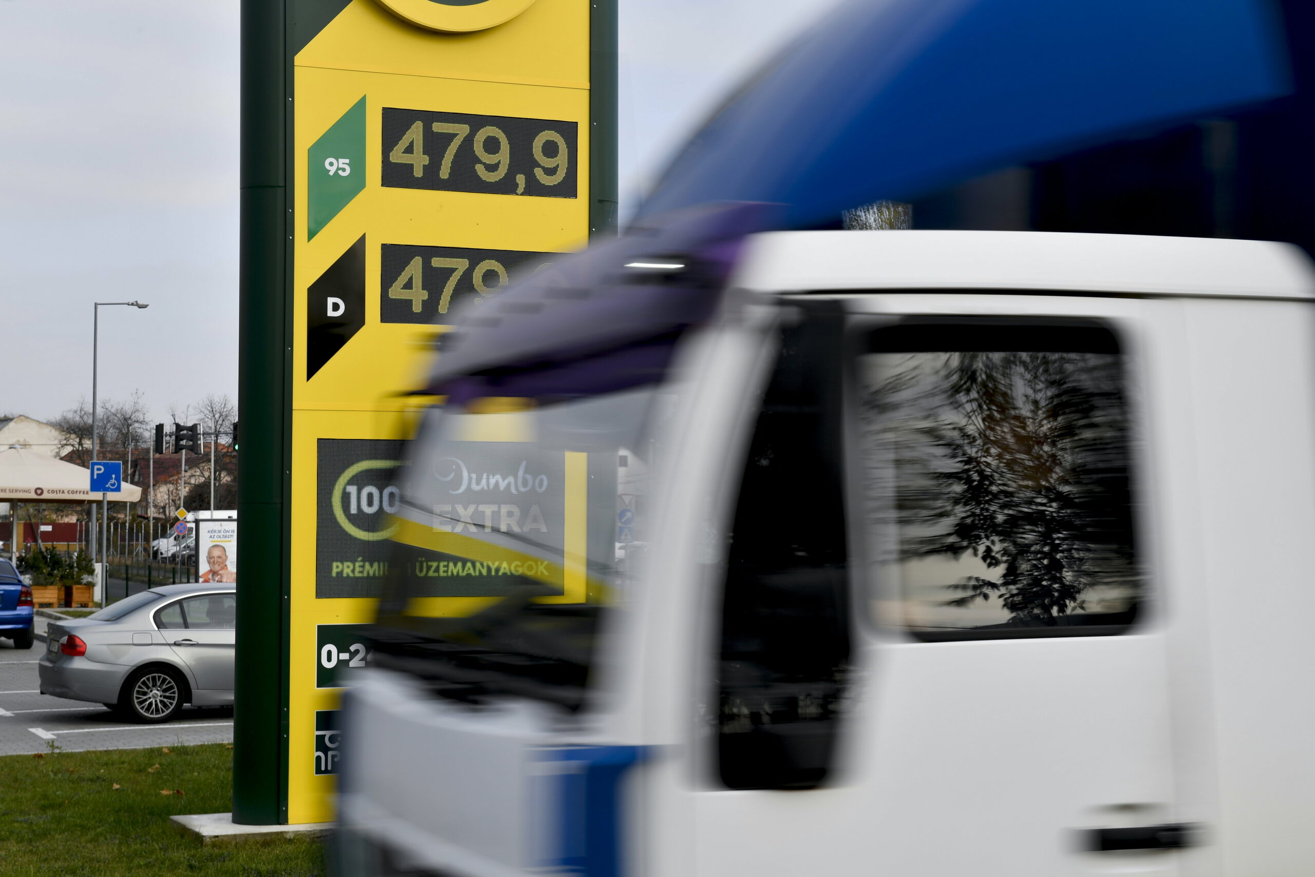 Drei Tankstellen aufgrund offizieller Spritpreise geschlossen
