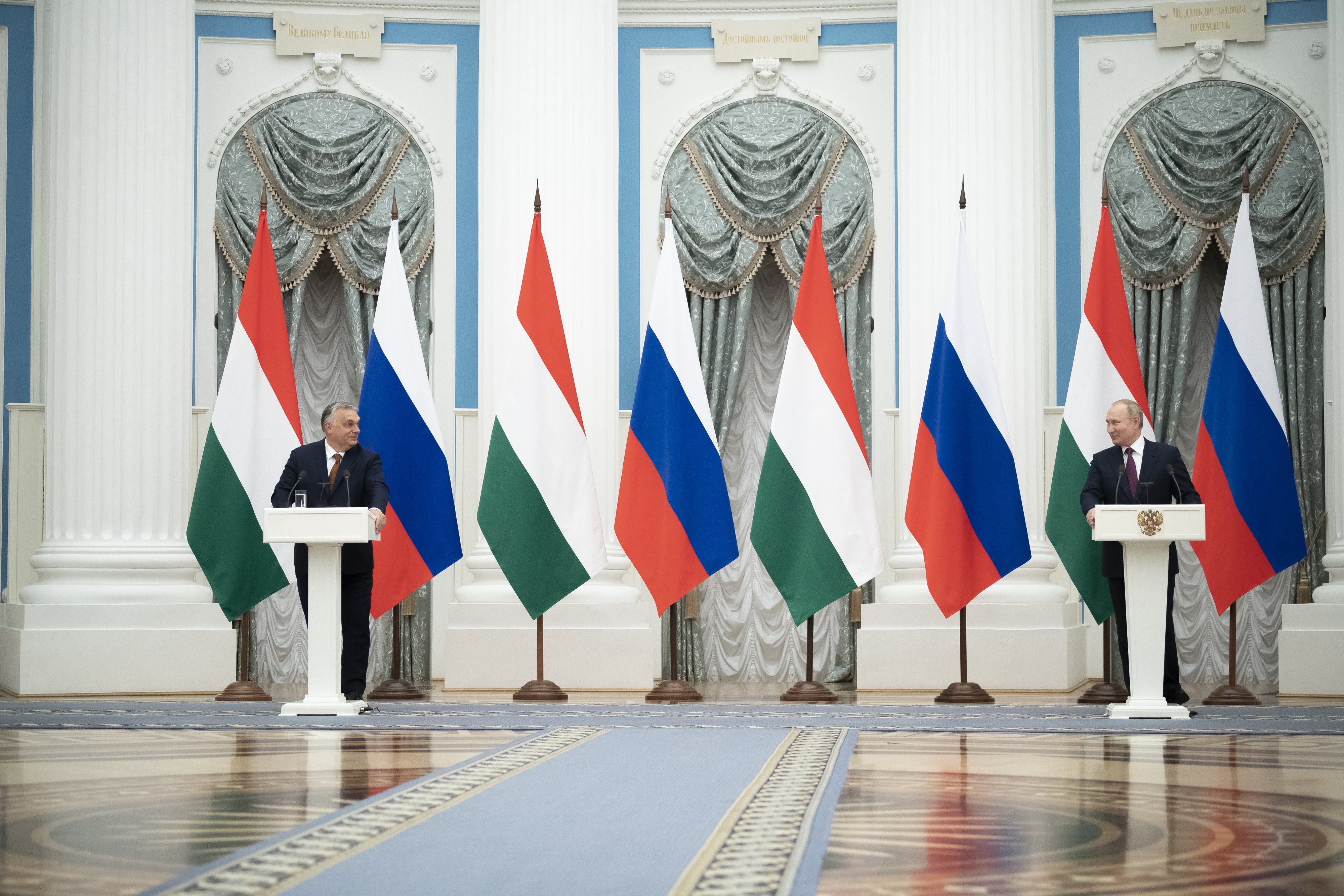Opposition zu Orbán-Putin-Treffen: 