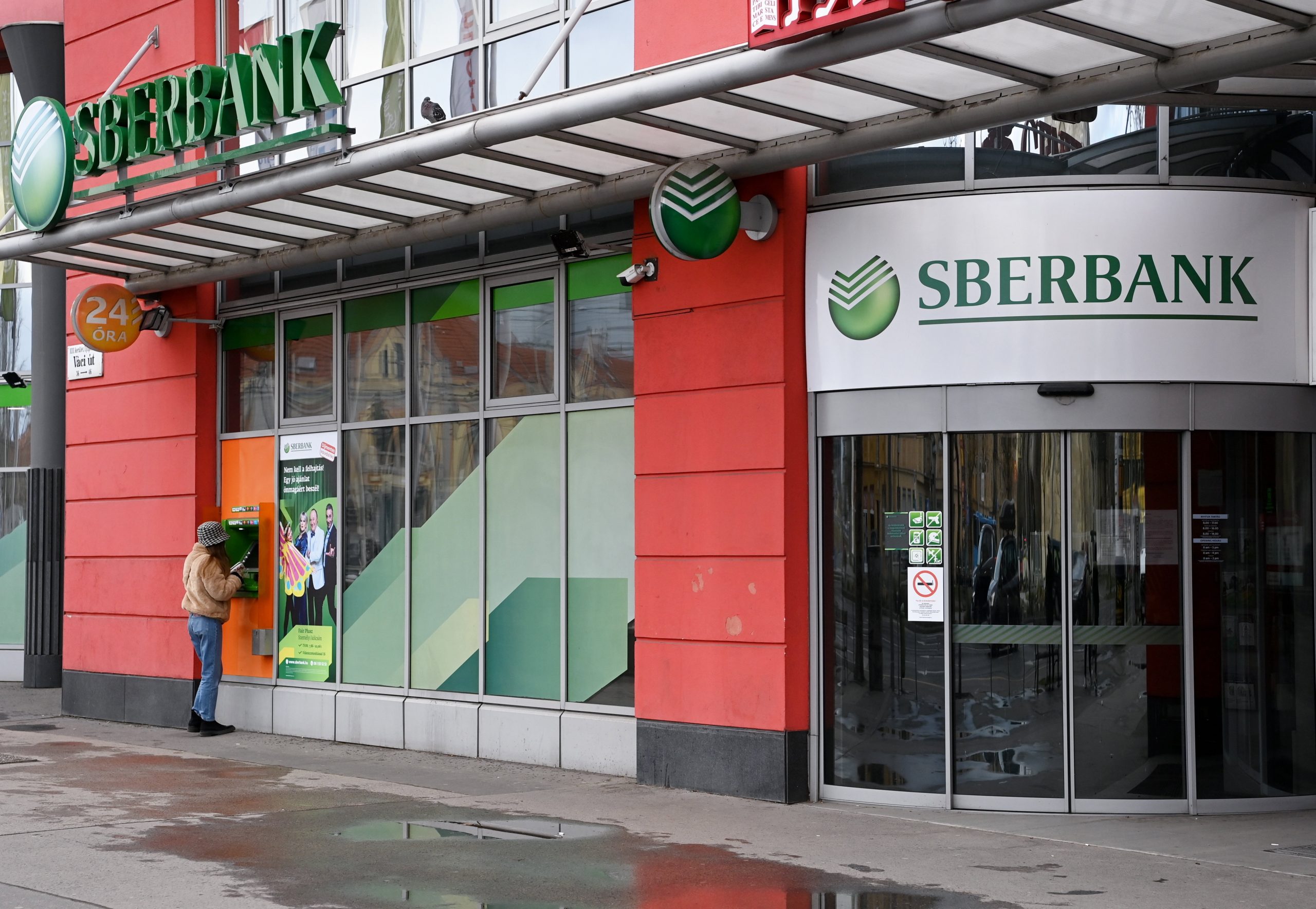 Sberbank-Schließung: Mehr als 16.000 inländische Unternehmen betroffen