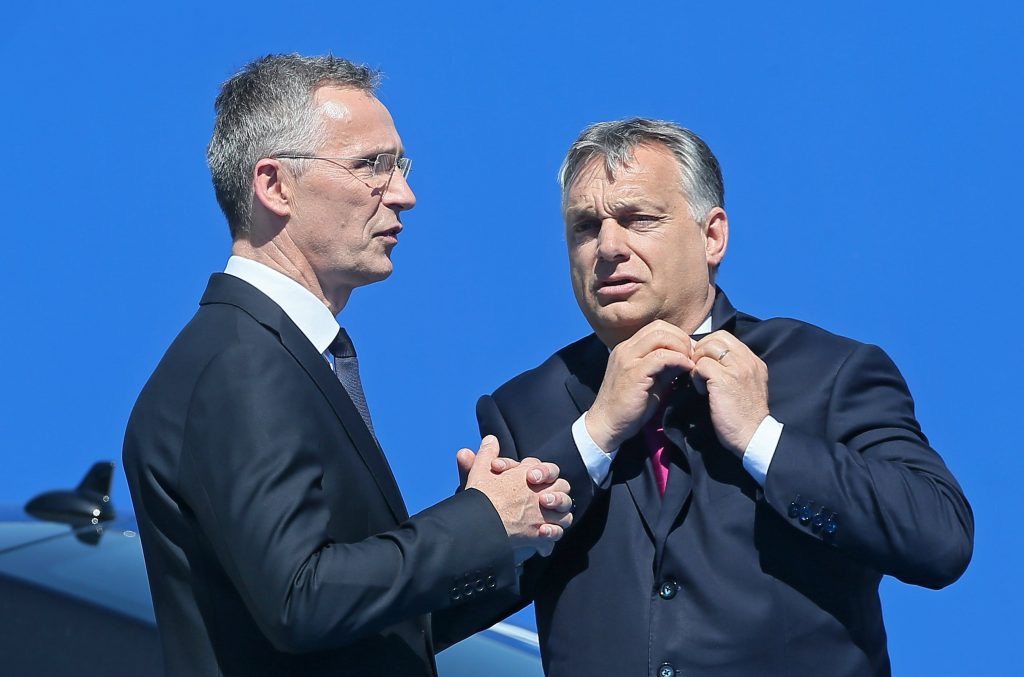 Orbán führte Gespräche mit NATO-Generalsekretär vor Moskau-Reise post's picture