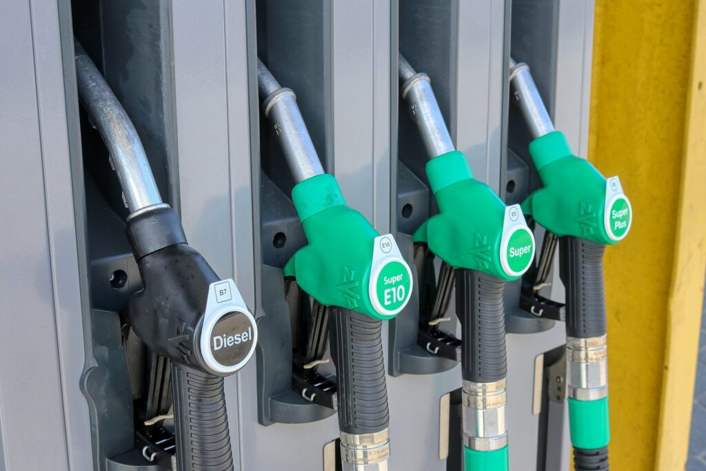Tanktourismus floriert in Ungarn nach Einführung einer Benzinpreisobergrenze durch die Regierung post's picture
