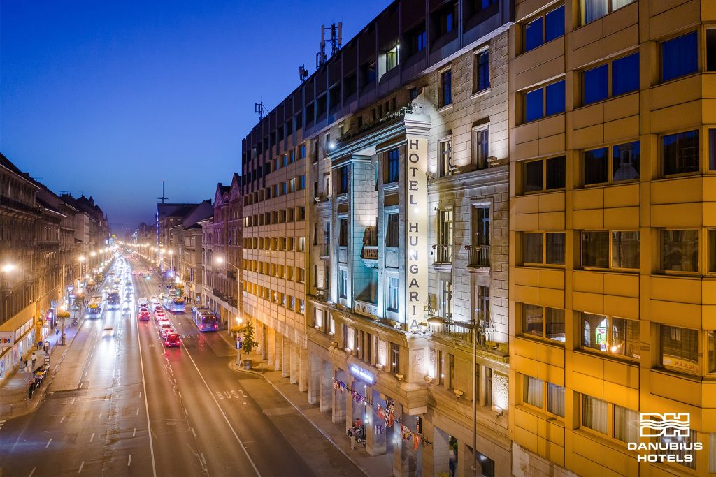 Ungarns größtes Hotel für Flüchtlinge geöffnet post's picture