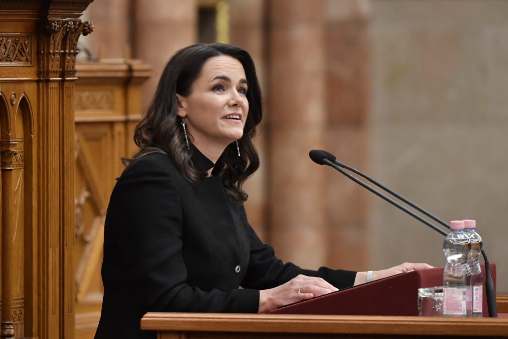 Ungarns erstes weibliches Staatsoberhaupt gewählt post's picture
