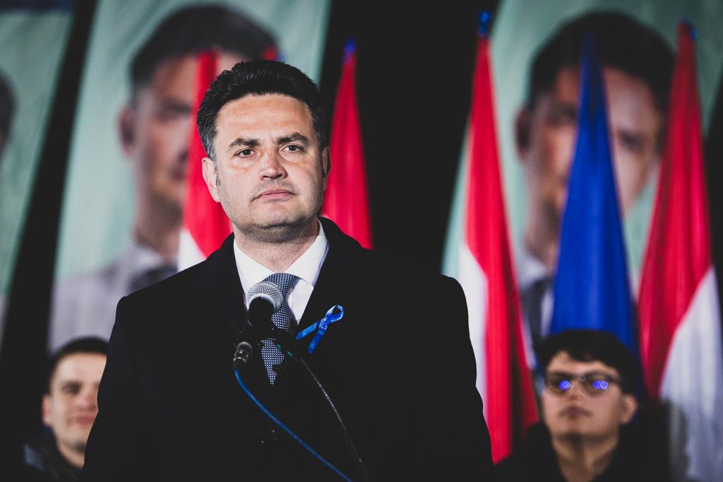 Péter Márki-Zay bleibt Bürgermeister, statt seinen Sitz im Parlament einzunehmen post's picture